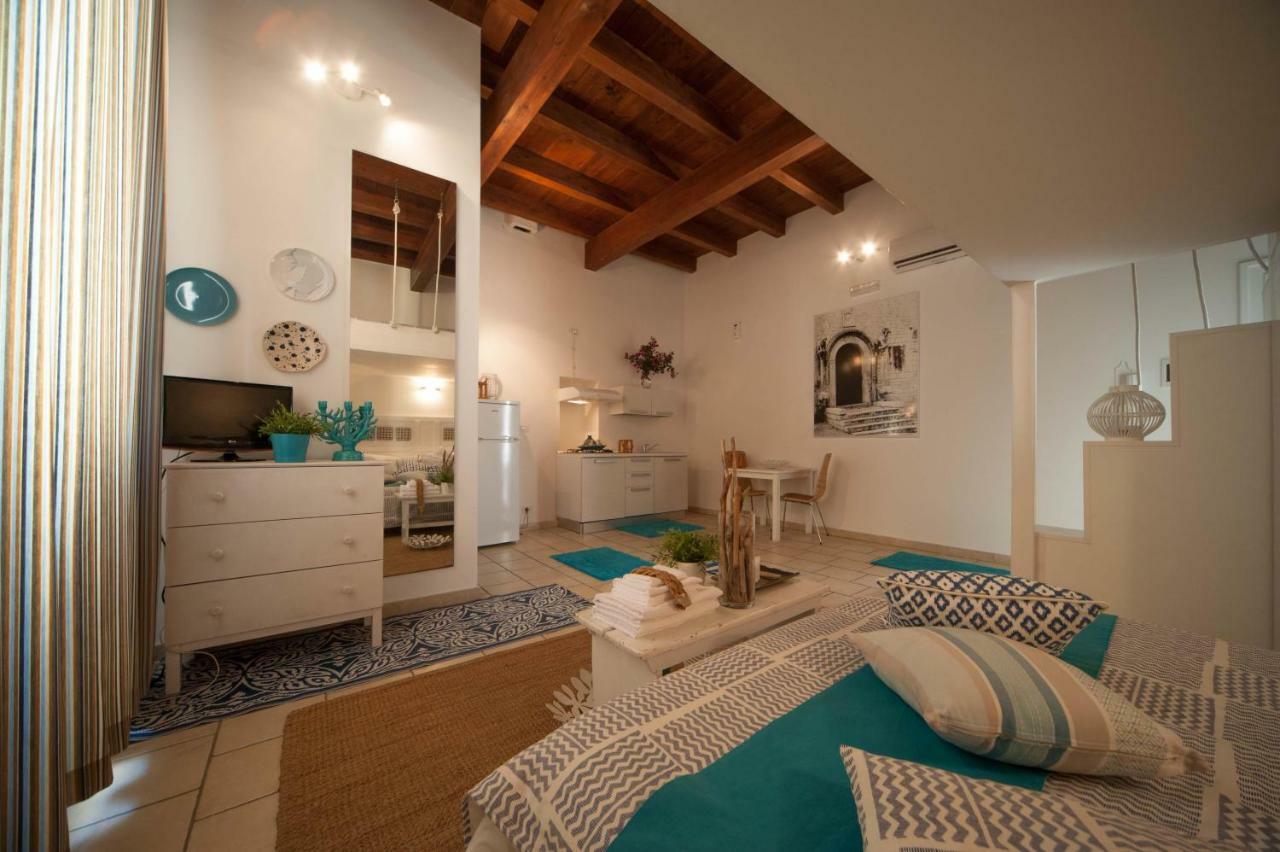 Portadamare Bed & Breakfast Trani Dış mekan fotoğraf